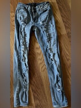 THE CLASSIC Distressed SKINNY JEANS Size 3